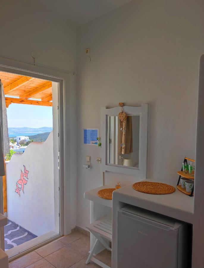 Georgia Rooms Milos Plaka  Exterior photo