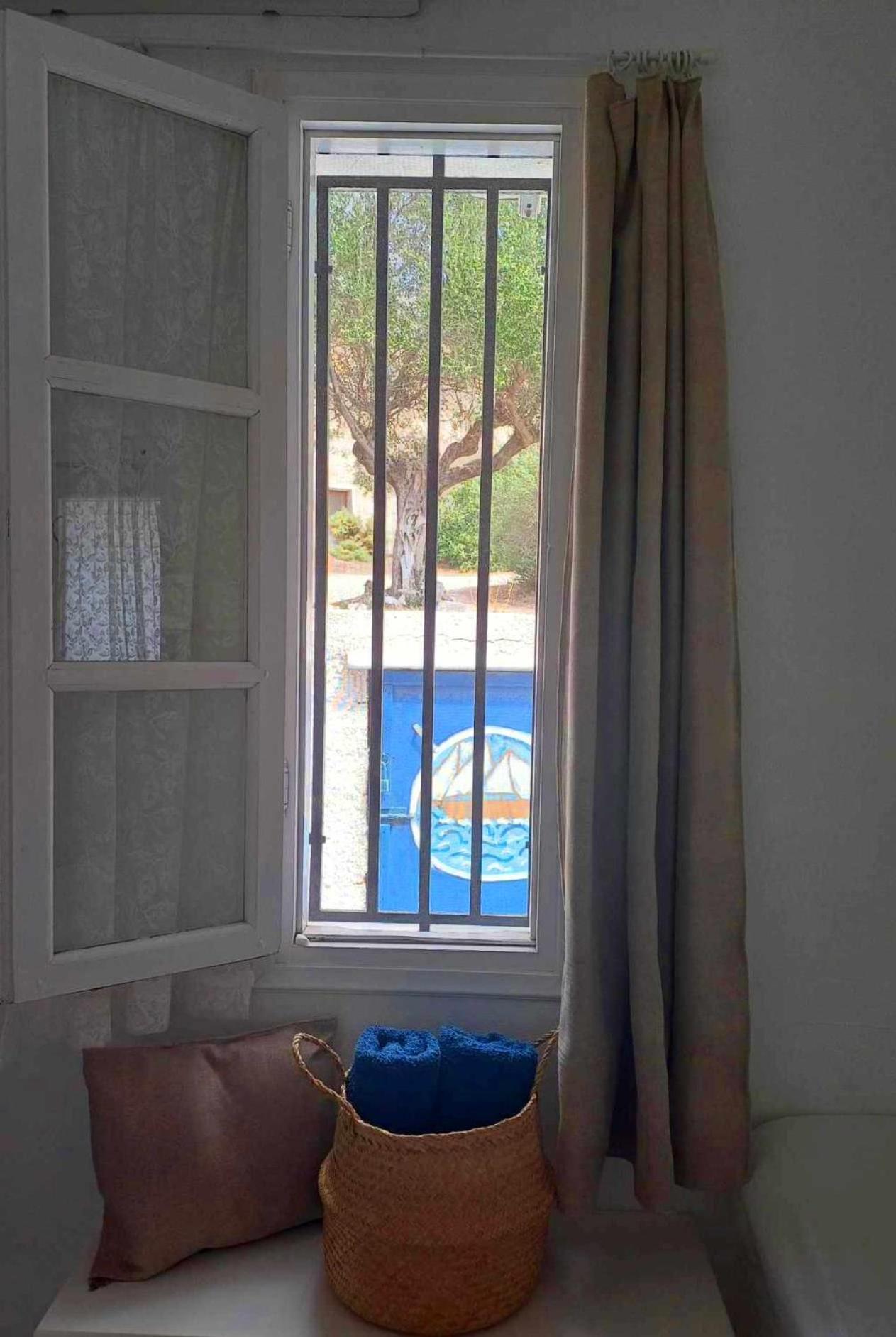 Georgia Rooms Milos Plaka  Exterior photo
