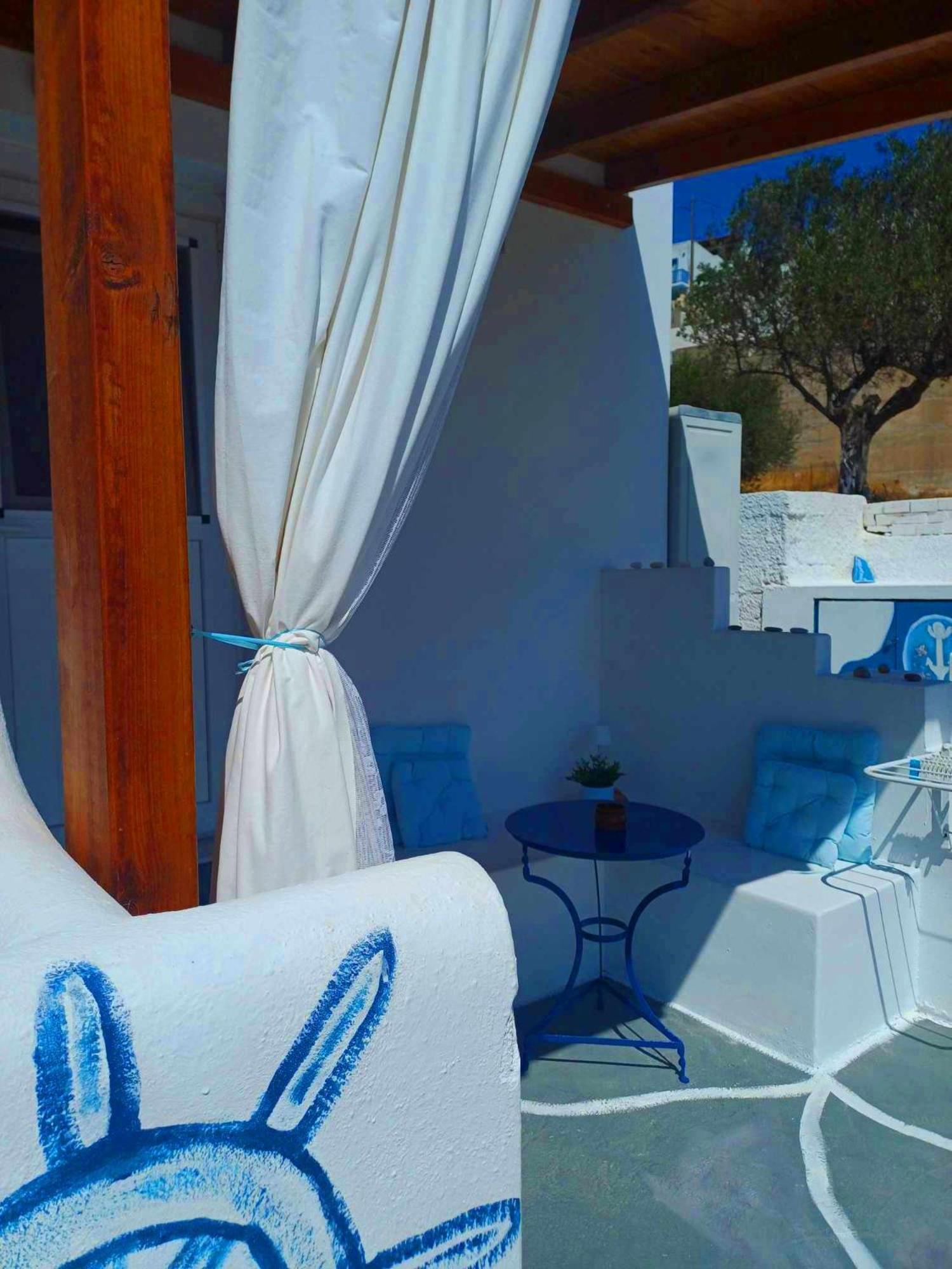 Georgia Rooms Milos Plaka  Exterior photo